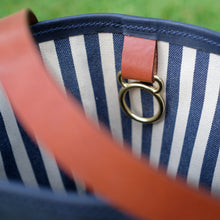 Load image into Gallery viewer, Le Petit Vermonter - Navy