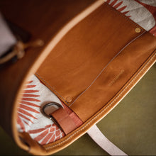 Load image into Gallery viewer, The Vermonter Tote