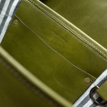 Load image into Gallery viewer, The Vermonter Tote